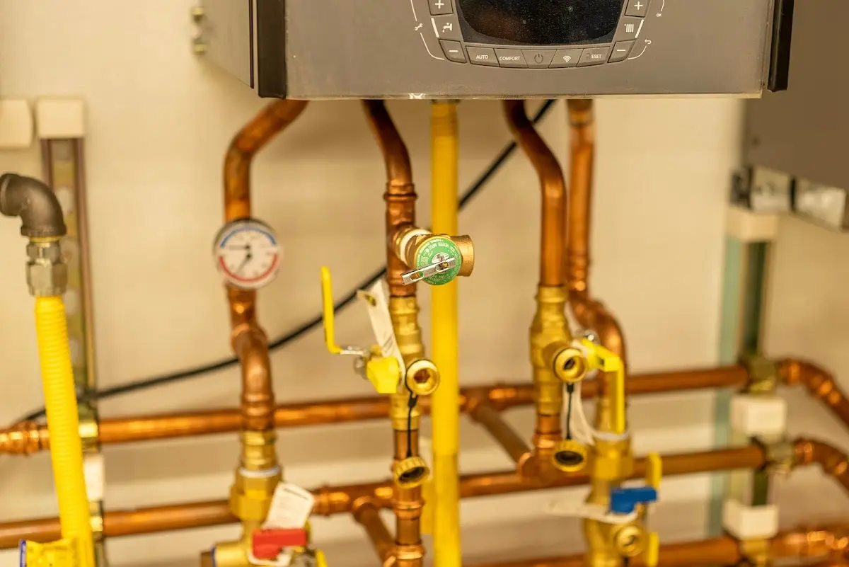 Licensed technician providing Pipe Repair for a homeowner in Stockton